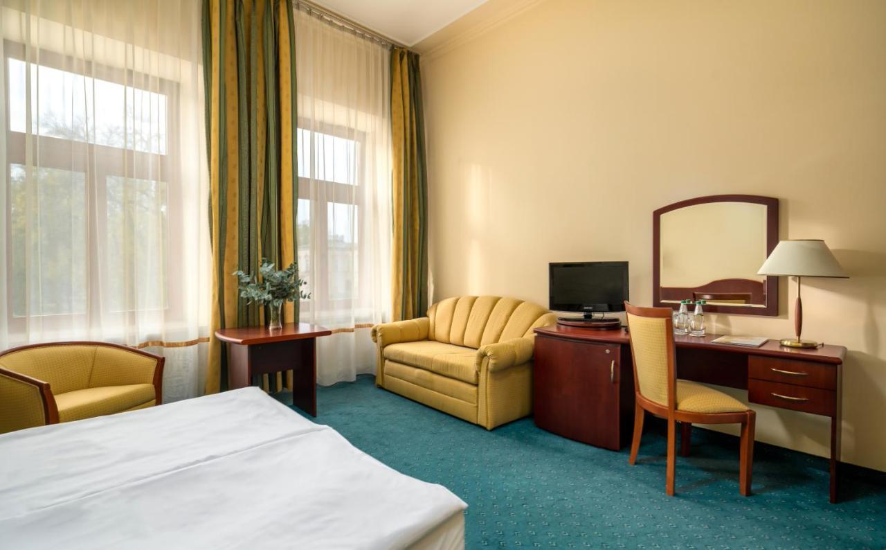 Hotel Palace Europa Lublin Kültér fotó