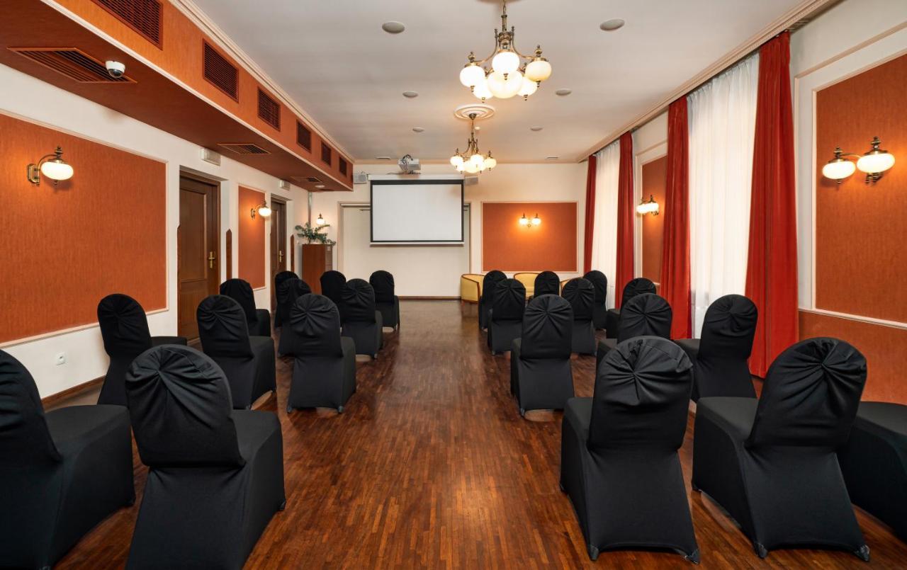 Hotel Palace Europa Lublin Kültér fotó