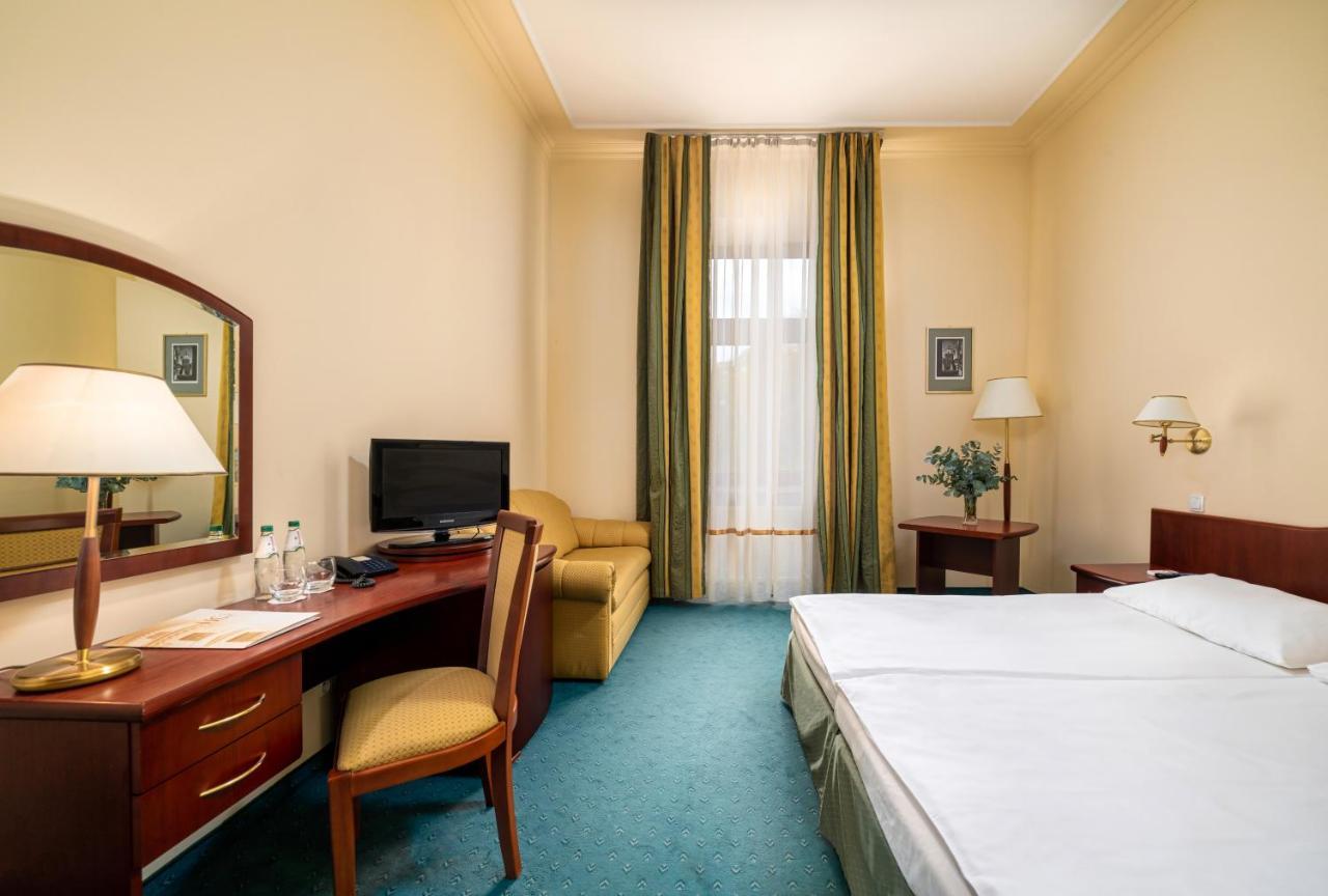Hotel Palace Europa Lublin Kültér fotó