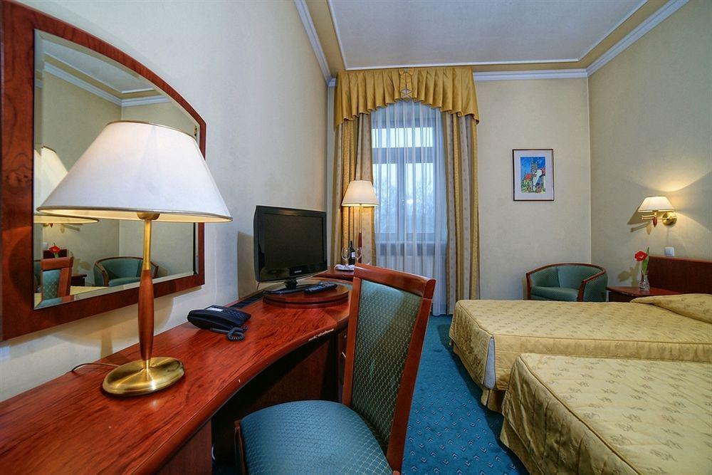 Hotel Palace Europa Lublin Kültér fotó