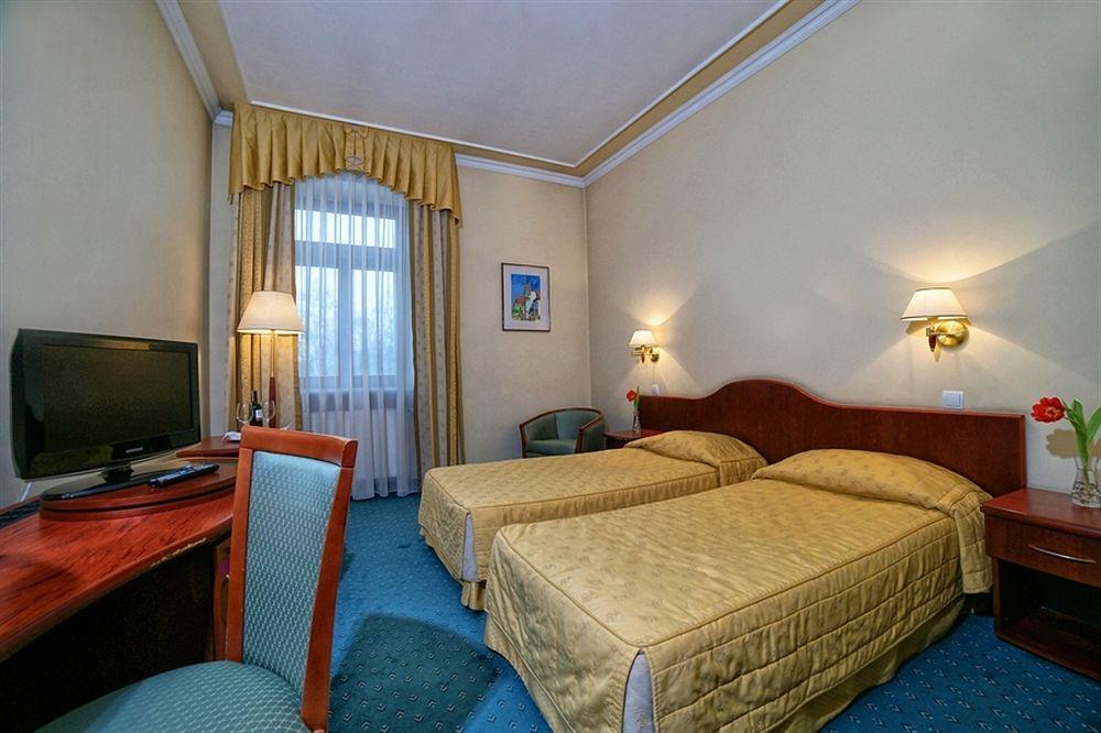 Hotel Palace Europa Lublin Kültér fotó