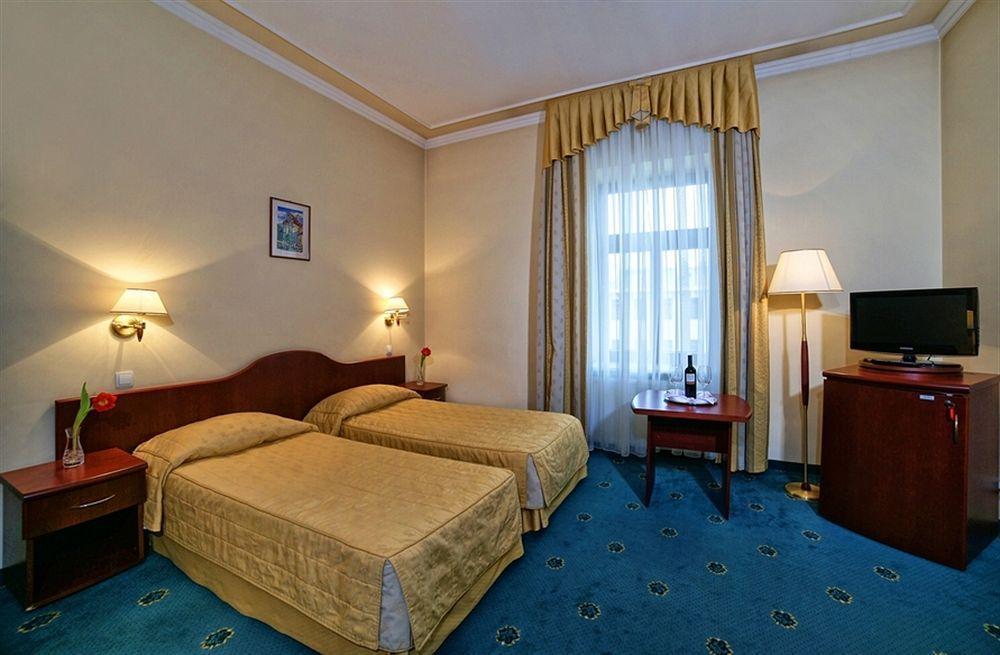 Hotel Palace Europa Lublin Kültér fotó
