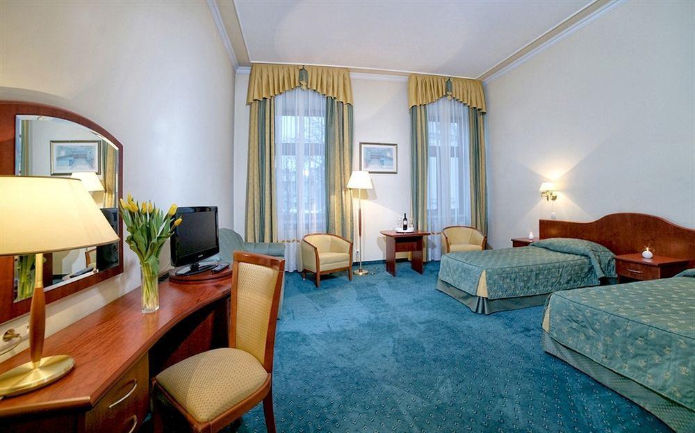 Hotel Palace Europa Lublin Kültér fotó