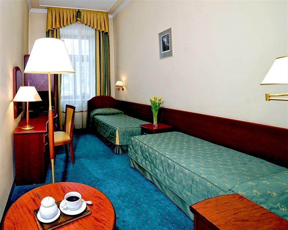 Hotel Palace Europa Lublin Kültér fotó