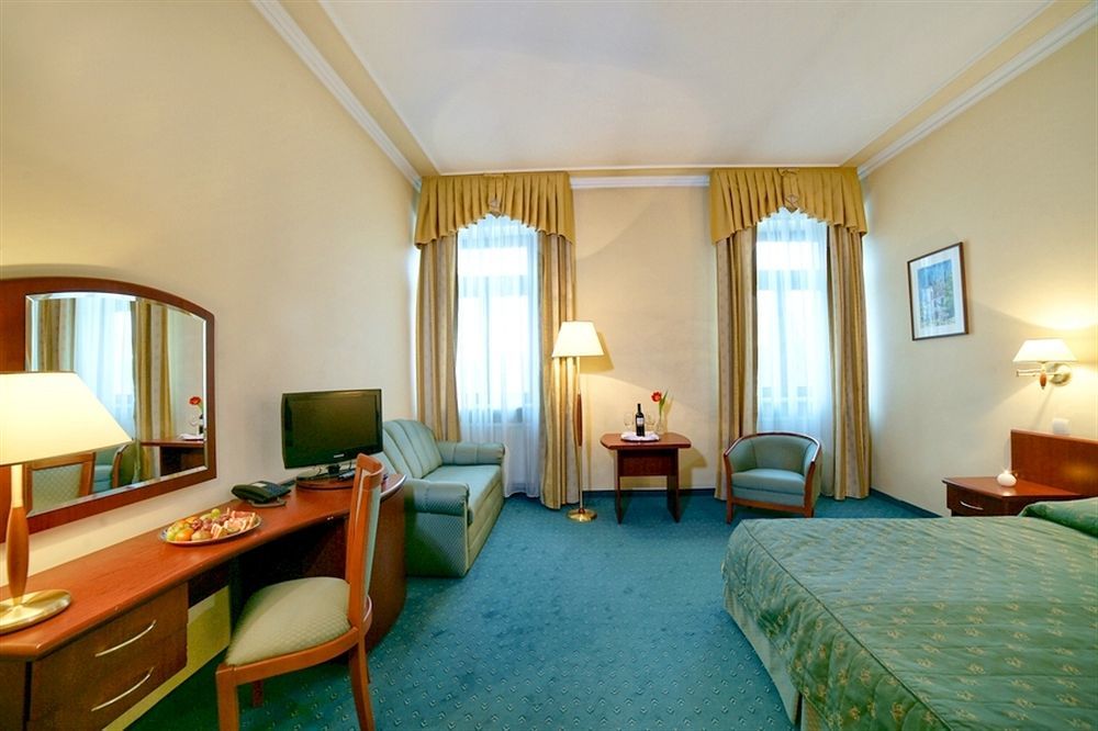 Hotel Palace Europa Lublin Kültér fotó